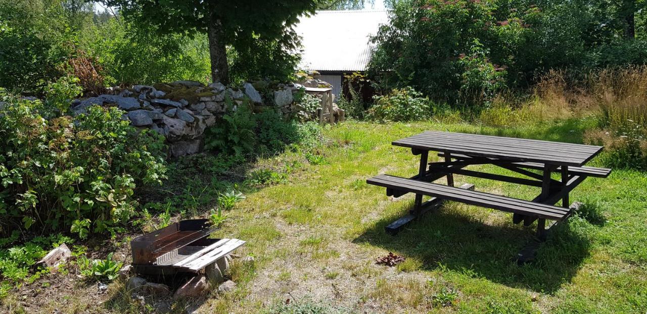 Stroenhult Farmhouse By The Lake Stronhult Dış mekan fotoğraf